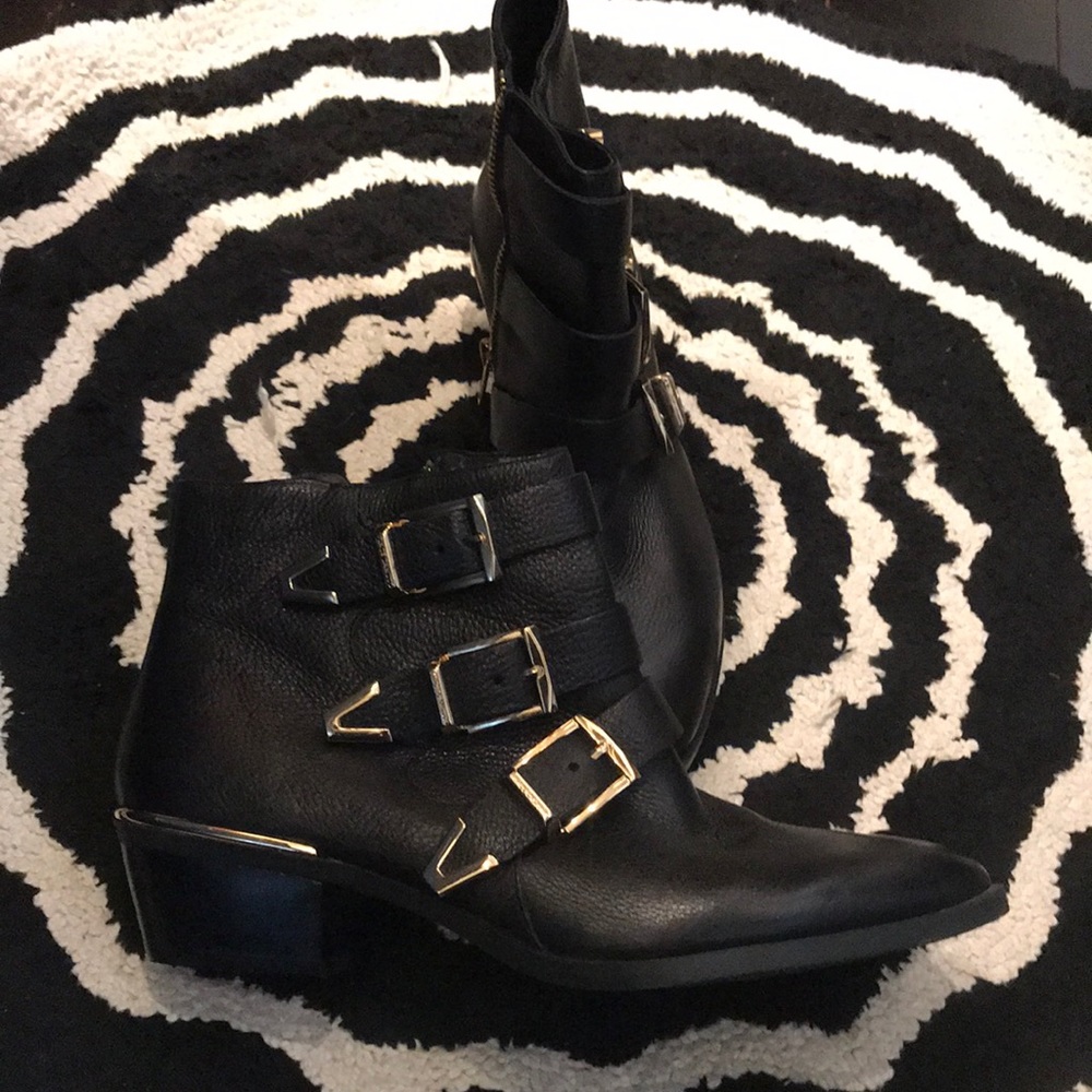 Vince Camuto Short  buckled detail boots